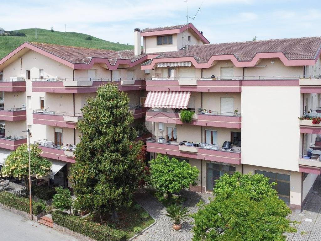 Appartamento a Pineto in Via Vittorio Alfieri, 22 - Foto 2