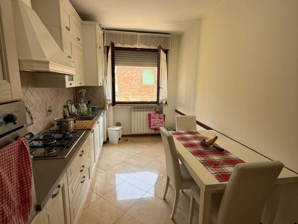 Appartamento a Reggio emilia in Via Ottone Rosai - Foto 5