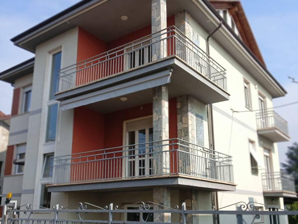 Appartamento a Bra in Via Giovanni Piumati, 127 - Foto 2