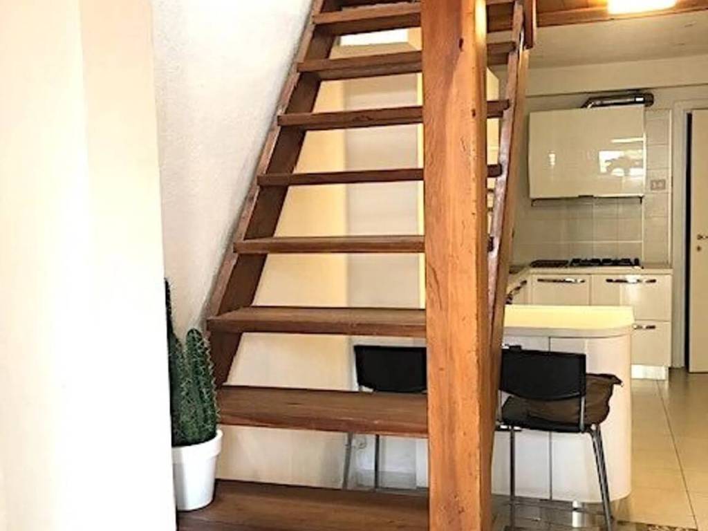 Appartamento a Cannero riviera in Via Capitano Nico Lazzaro, 11 - Foto 2