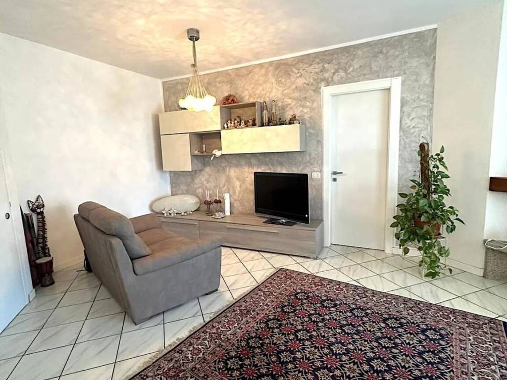 Appartamento a Verbania in Via Lussemburgo, 17 - Foto 3