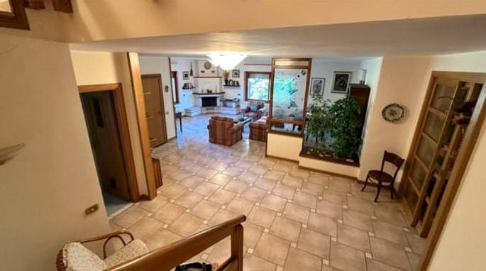 Villa a Caserta in Via Vitagliano Rossetti - Foto 2