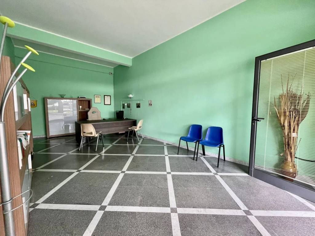 Immobile a Taranto in Viale Unità D'Italia S.N.C. - Foto 4