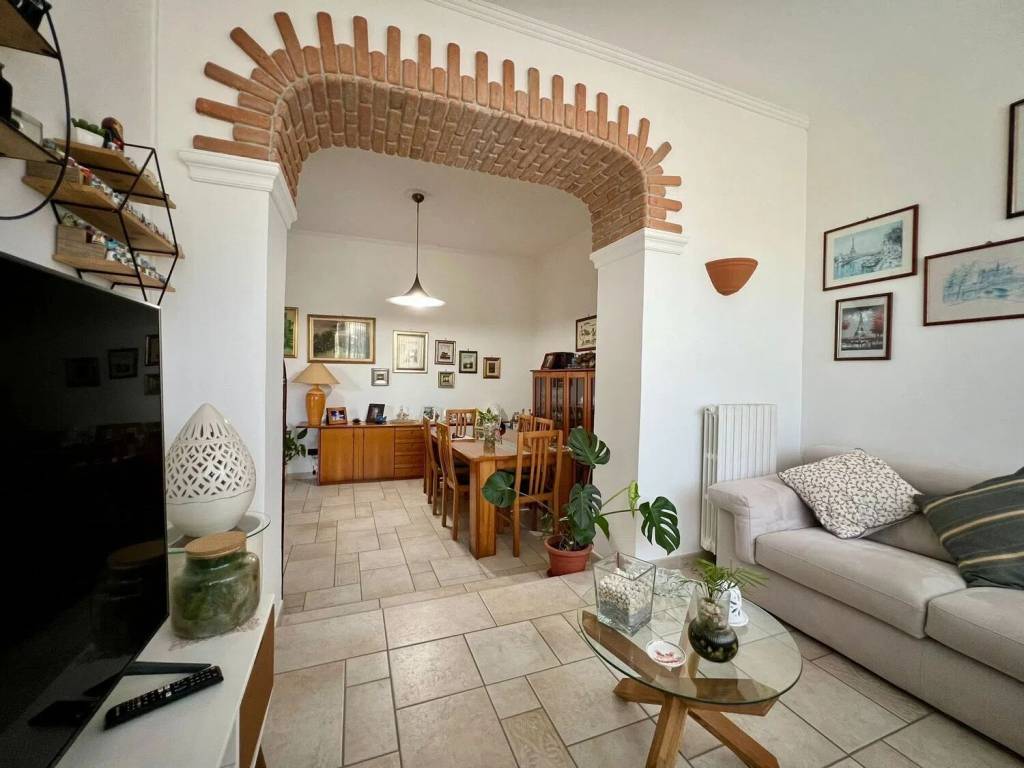 Villa a Taranto in Via Giunchiglie S.N.C. - Foto 3