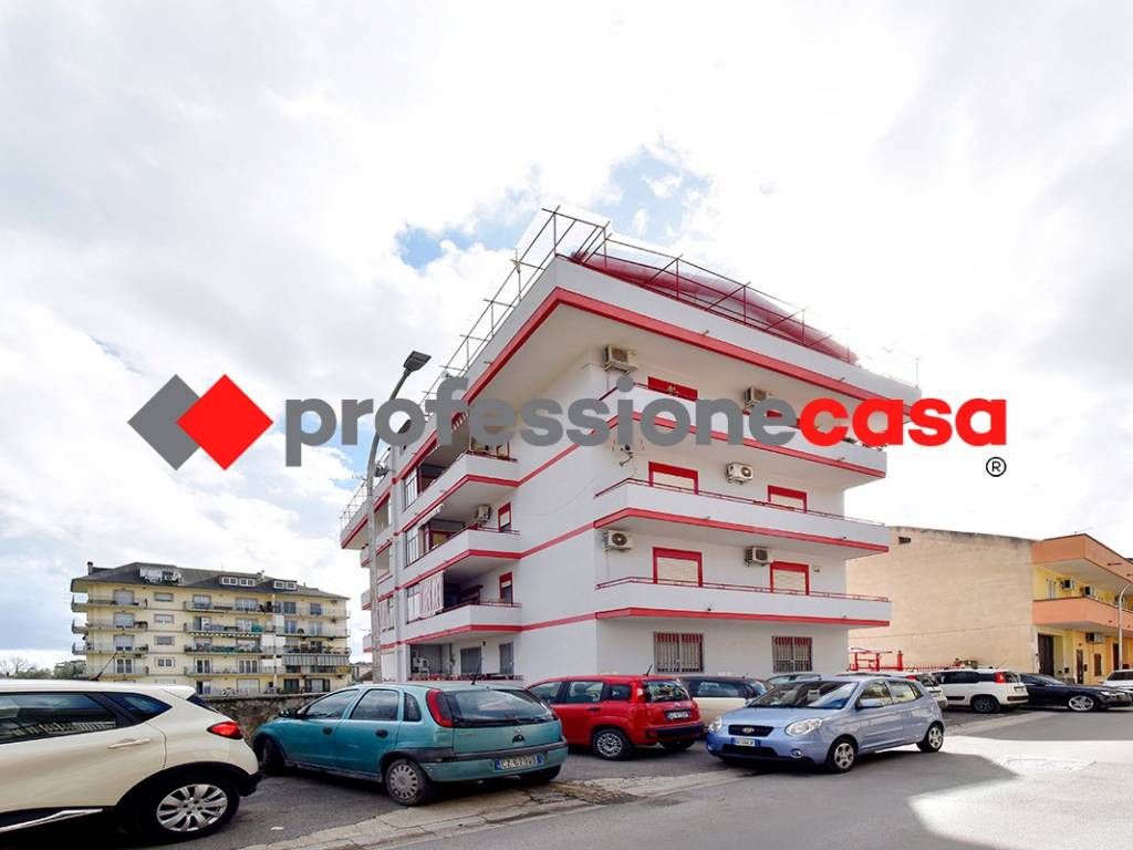 Appartamento a San nicola la strada in Via Cairoli, 19 - Foto 2