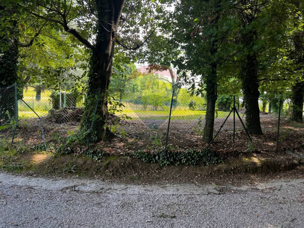 Terreno a Merate in Strada della Gattafame, 5 - Foto 4