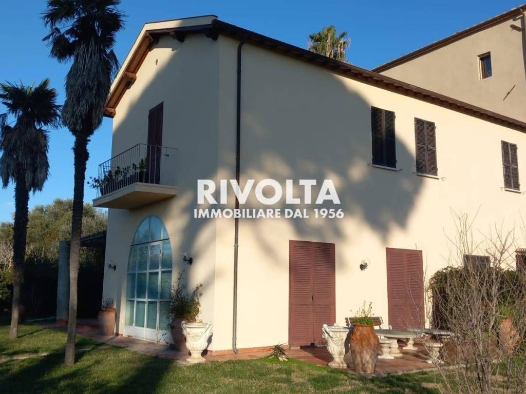 Villa a Orbetello in Strada Statale Aurelia - Foto 4