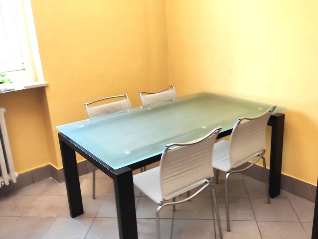 Appartamento a Pavia in Viale della Libertà - Foto 3