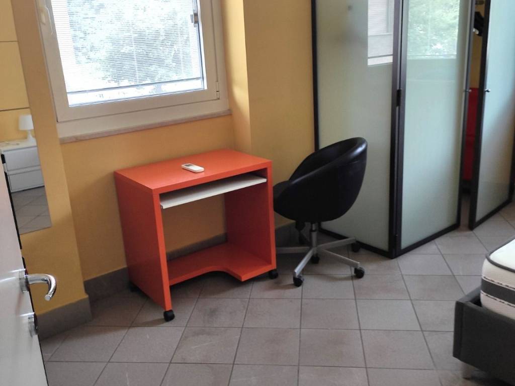 Appartamento a Pavia in Viale della Libertà - Foto 5