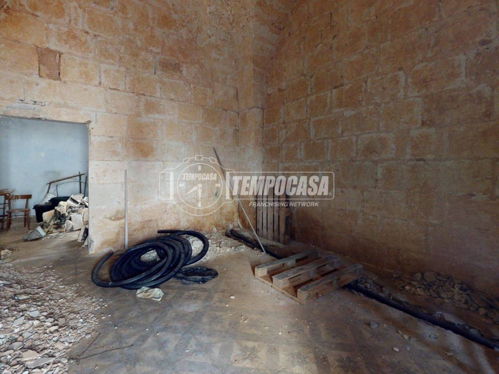 Casa indipendente a Corigliano d'otranto in Via Roma 36 - Foto 5