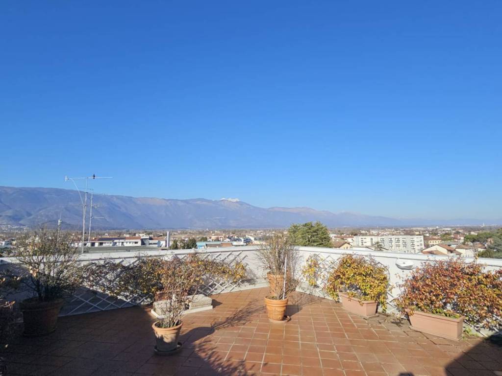 Appartamento a Sacile in viale pietro zancanaro - Foto 2