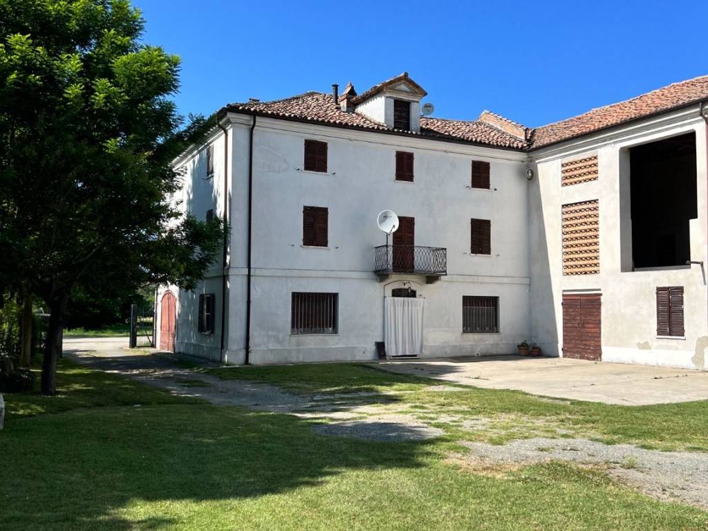 Rustico / casale a Nizza monferrato in Corso Acqui, 280 - Foto 2