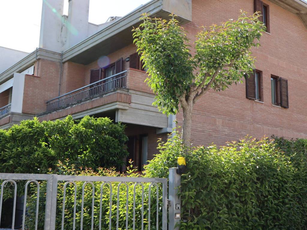 Villetta a schiera a San benedetto del tronto in Via Liri - Foto 3