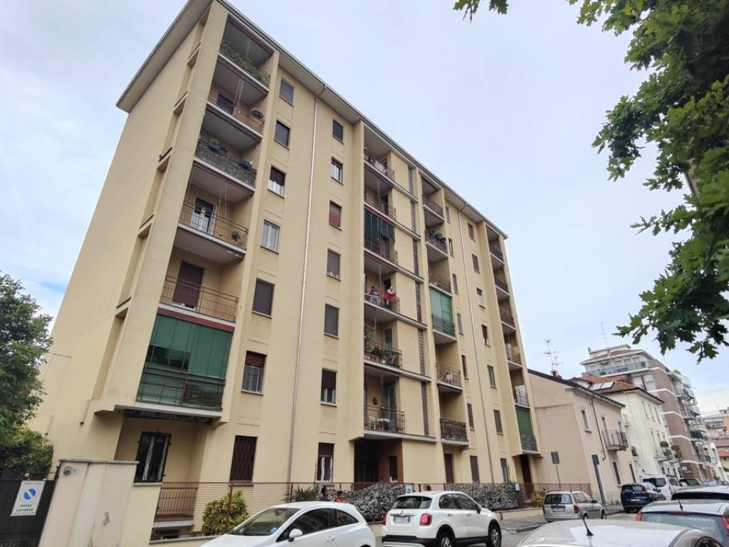 Appartamento a Novara in Via Giovanni Battista Rasario, 8 - Foto 3
