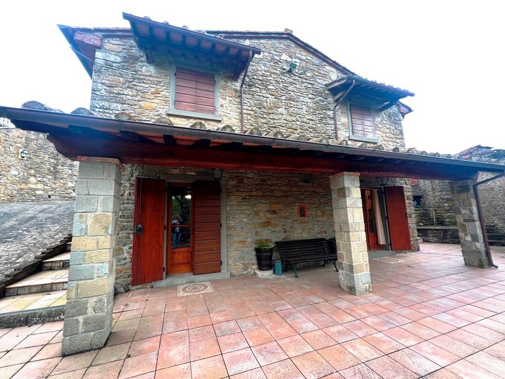 Rustico / casale a Subbiano in Strada Provinciale di Catenaia, 14 - Foto 2