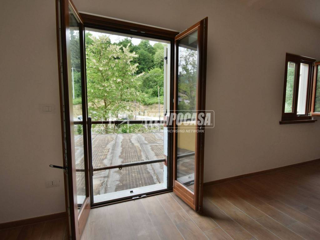Appartamento a Caldarola in Via Piandebussi 7 - Foto 3