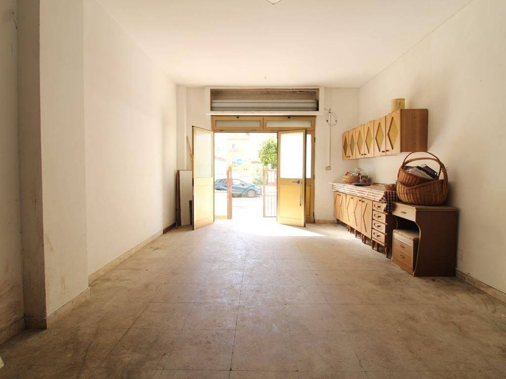 Box / garage a Brindisi in Via Capodistria, 19 - Foto 4