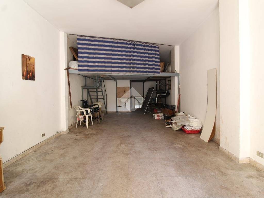 Box / garage a Brindisi in Via Capodistria, 19 - Foto 5
