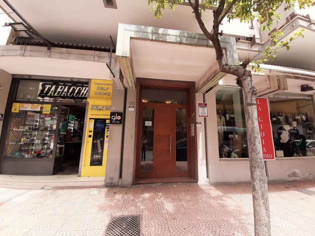 Appartamento a Taranto in Via Principe Amedeo, 169 - Foto 2