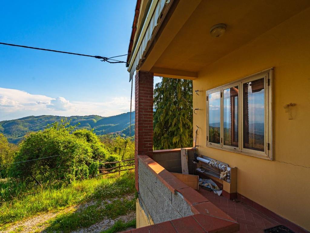 Villa a Pistoia in Via Vecchia Montanina di Cireglio - Foto 5