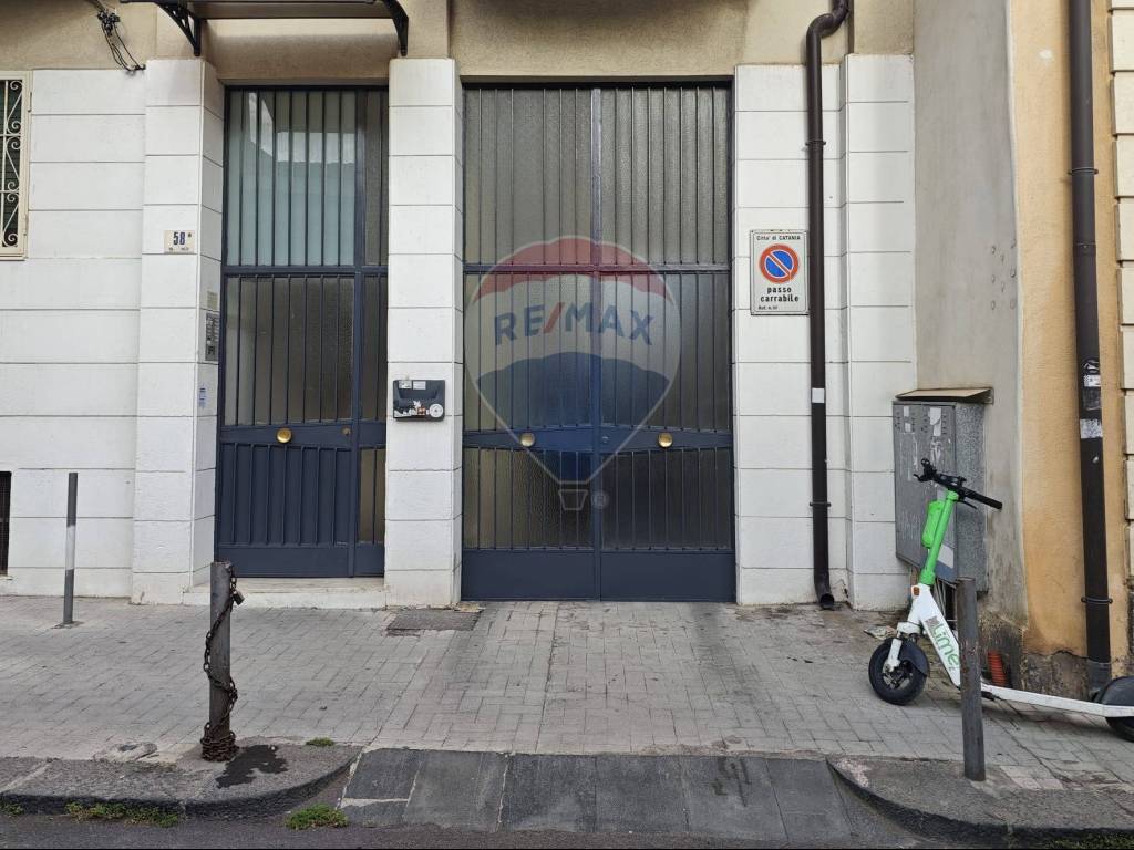 Box / garage a Catania in Via Malta, 58 - Foto 2