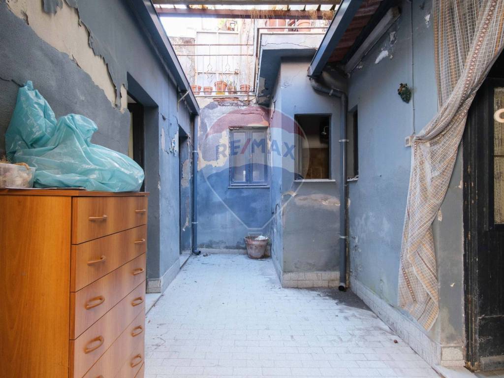 Casa indipendente a Catania in VIA PURGATORIO - Foto 4