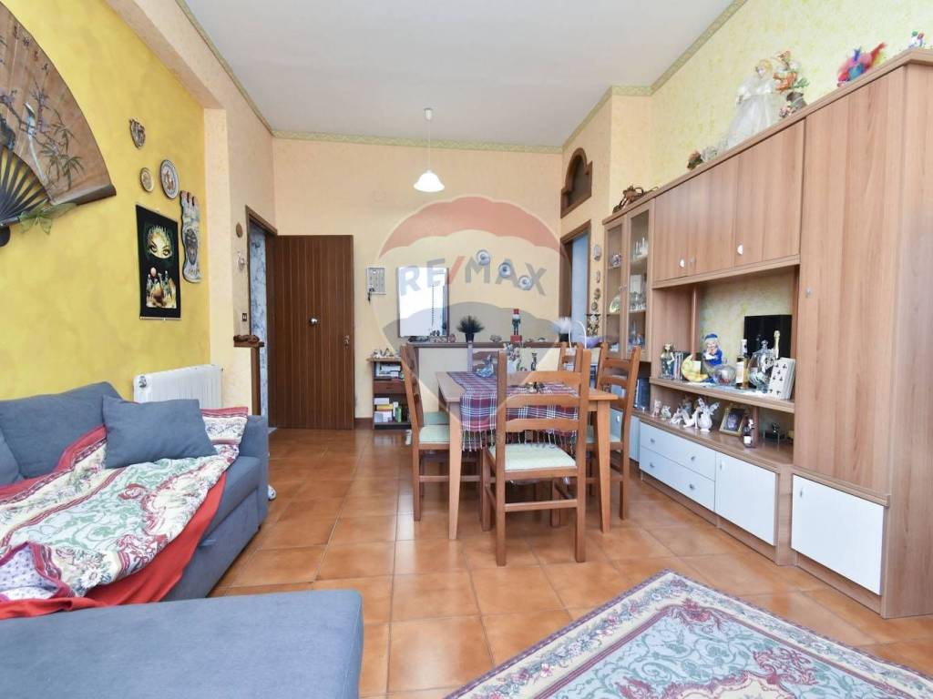 Appartamento a Belpasso in via i traversa, 18 - Foto 3