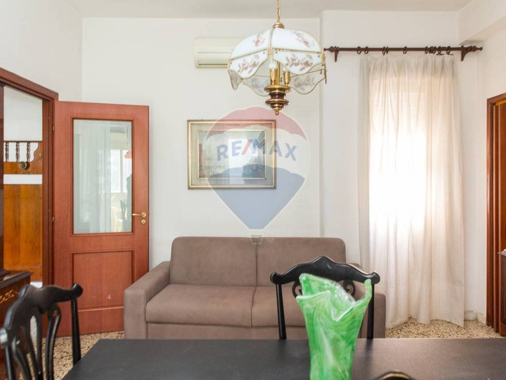 Appartamento a Catania in Via Liguria, 2 - Foto 3