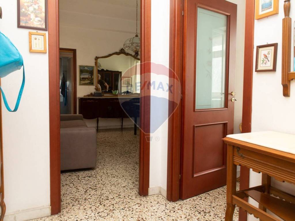 Appartamento a Catania in Via Liguria, 2 - Foto 5