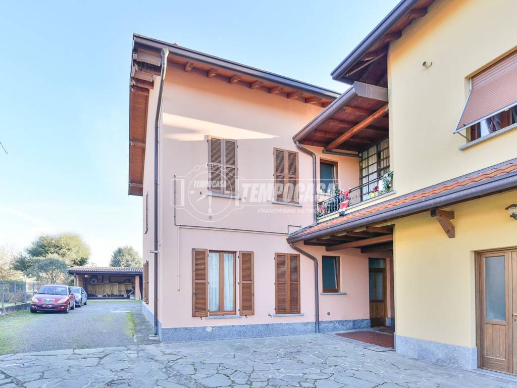 Appartamento a Cantù in Via Domea - Foto 2