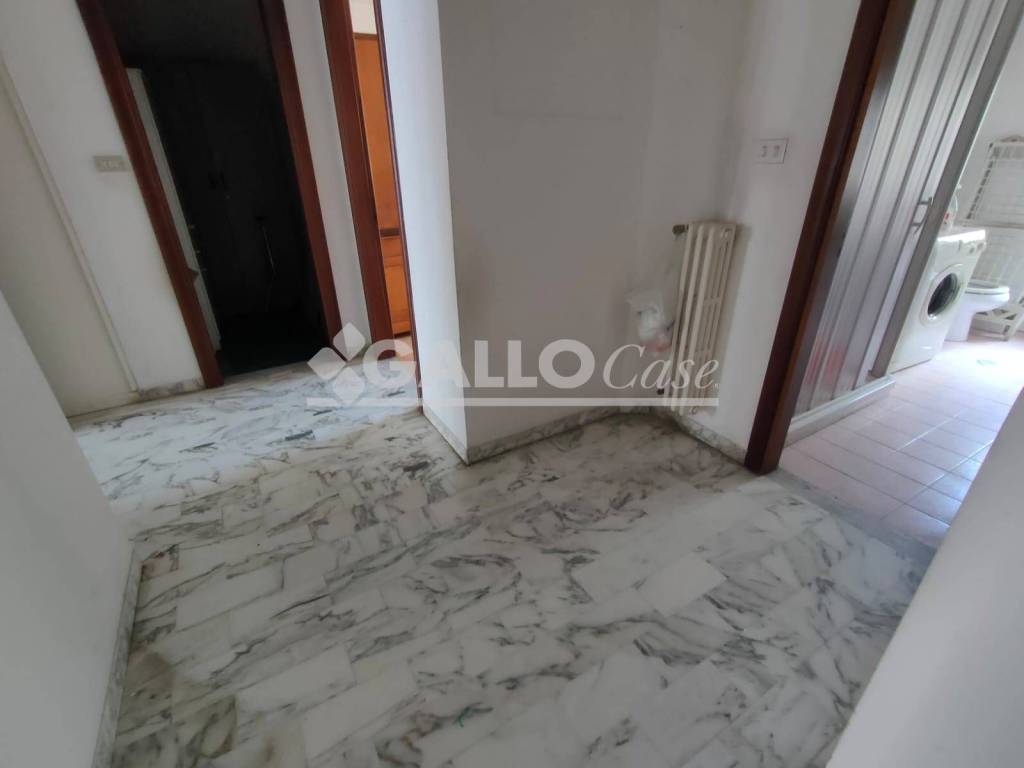 Appartamento a Cosenza in Via Luigi Caputo traversa Via Frugiuele - Foto 3