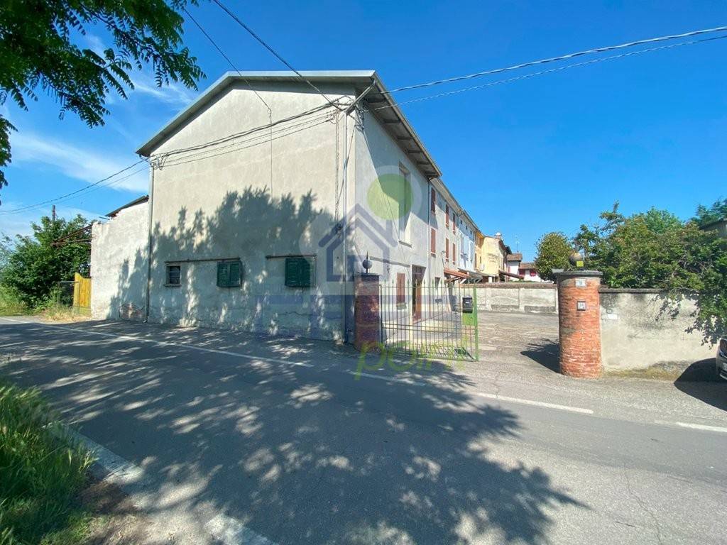 Casa indipendente a Gualtieri in via scaglioni - Foto 3