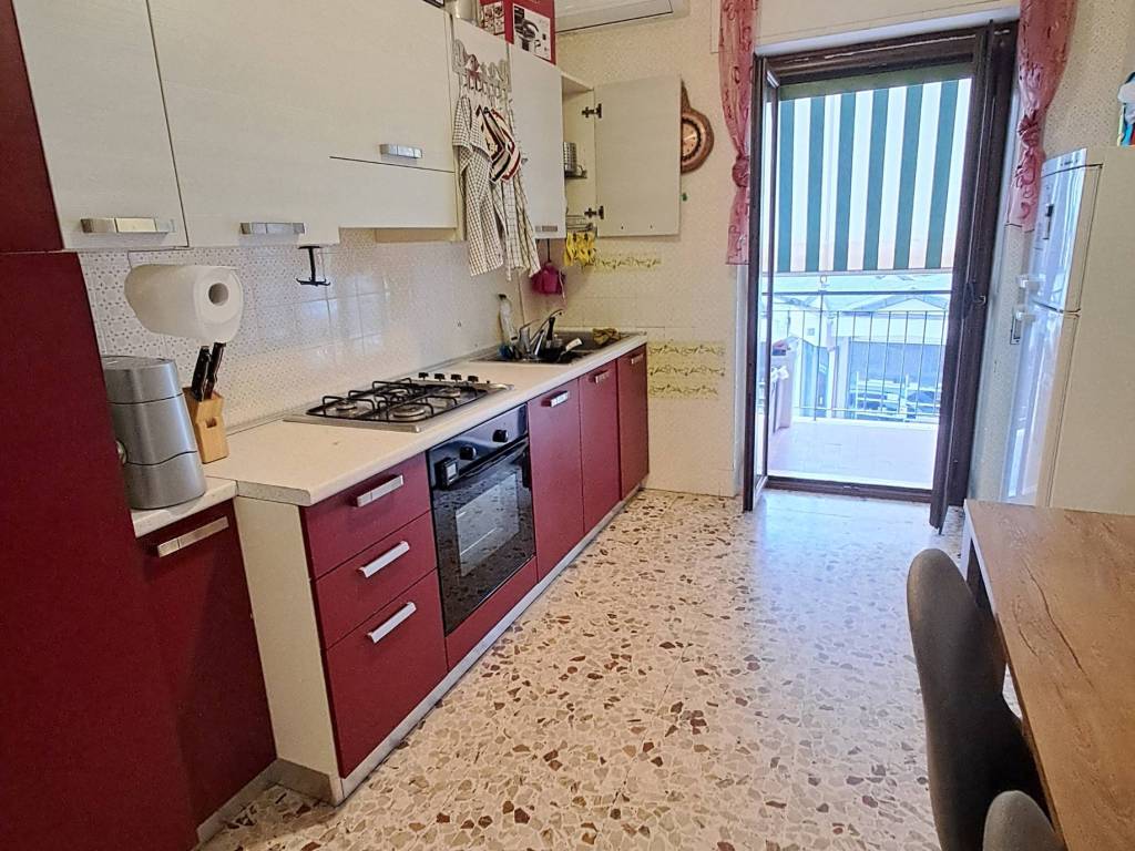 Appartamento a Catanzaro in Via Lungomare Stefano Pugliese - Foto 2