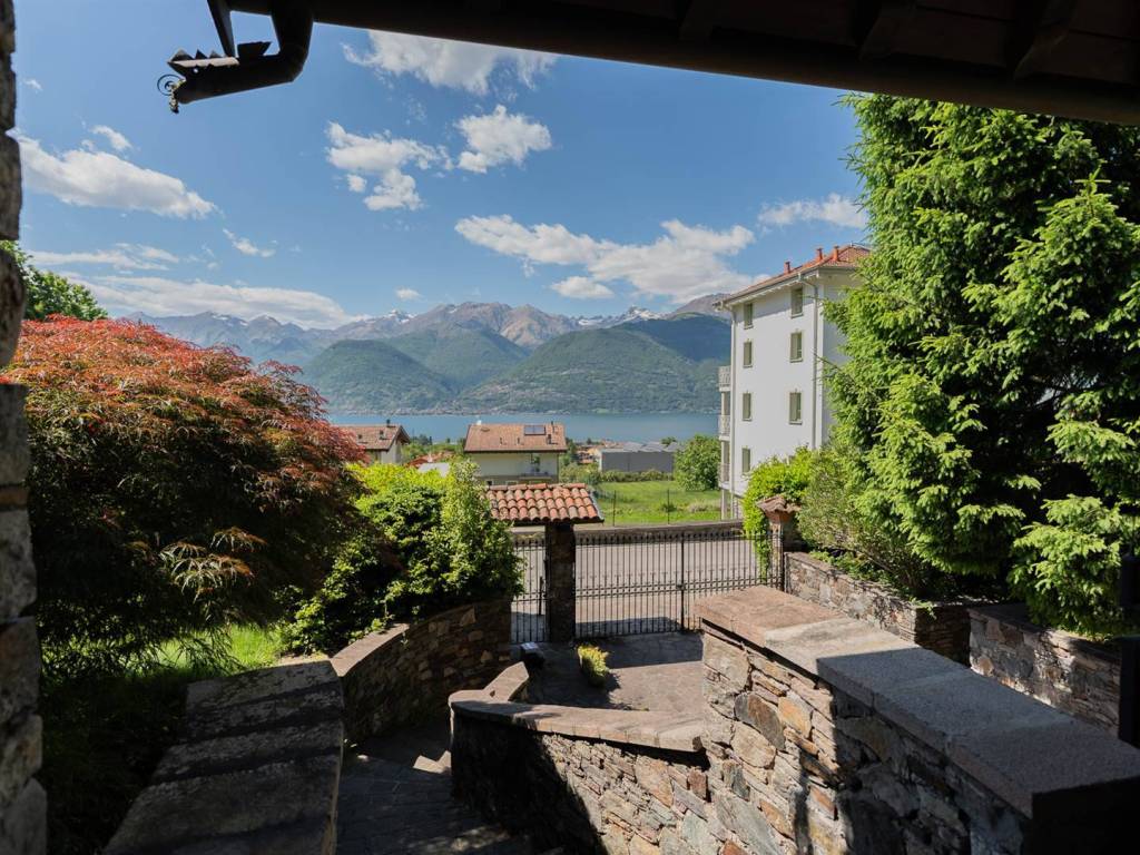 Villa a Colico in Via Campione , 12 - Foto 2