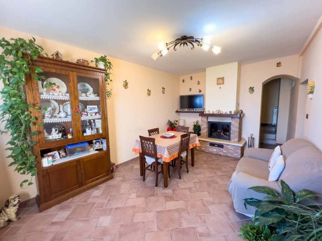 Casa indipendente a Contigliano in Via Dante Alighieri, 33 - Foto 4