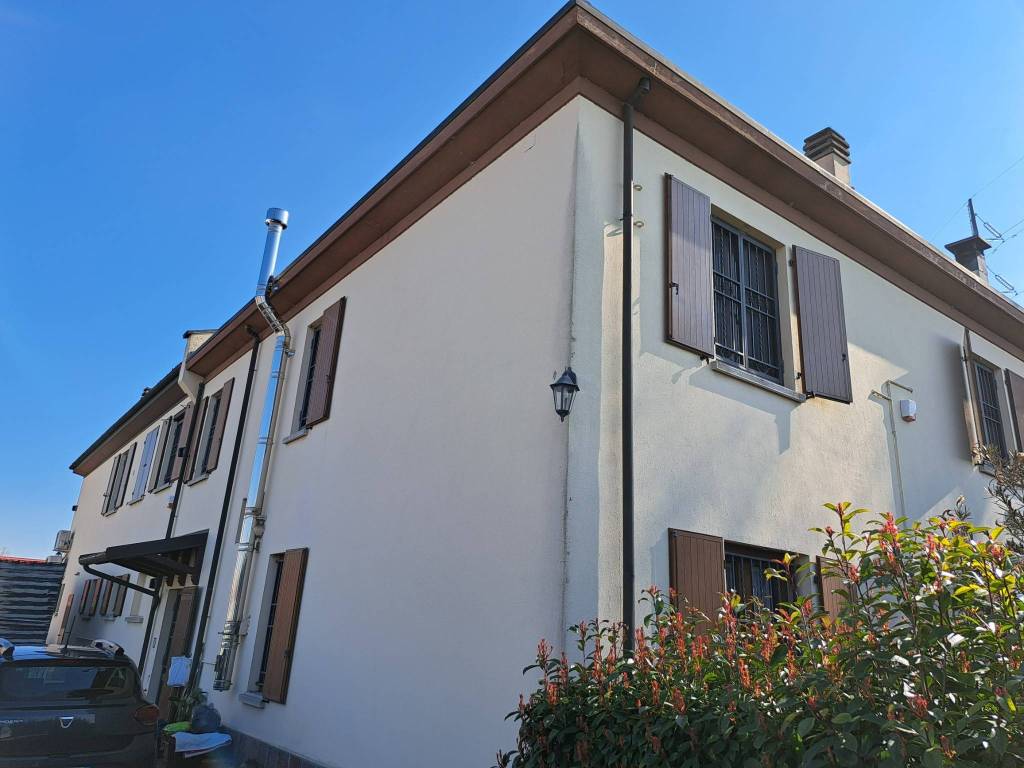 Casa indipendente a Bologna in Via Cadriano - Foto 2