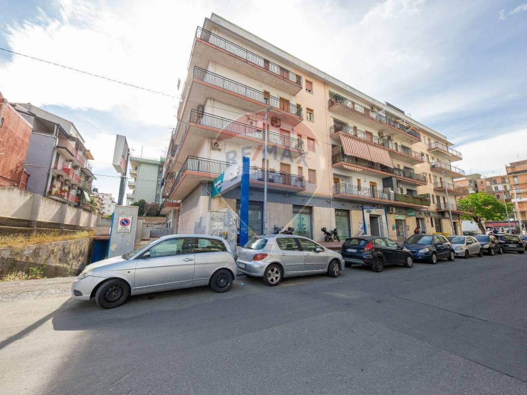 Appartamento a Catania in Via Federico Confalonieri, 6 - Foto 2