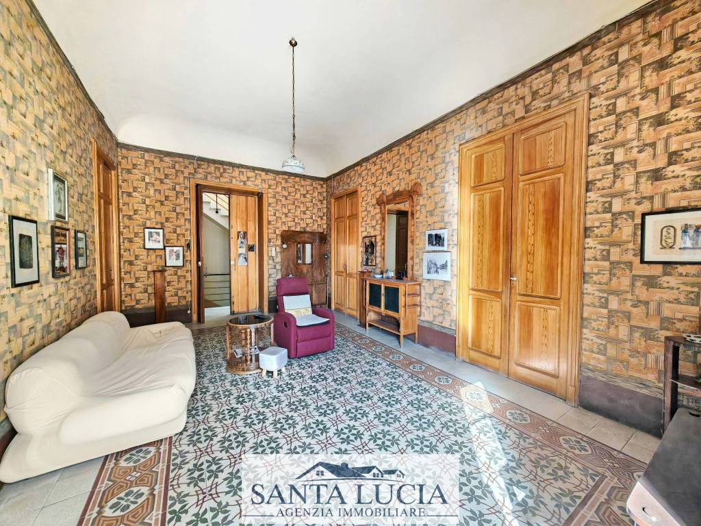 Appartamento a Canicattì in Via Regina Elena - Foto 2