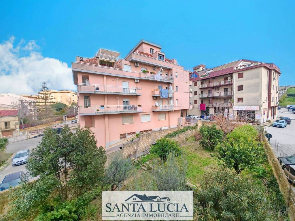 Appartamento a Canicattì in Via Regina Elena - Foto 3
