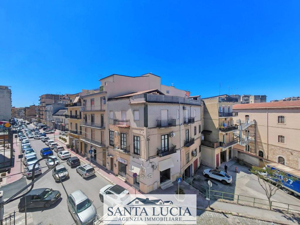 Appartamento a Canicattì in Via Regina Elena - Foto 5