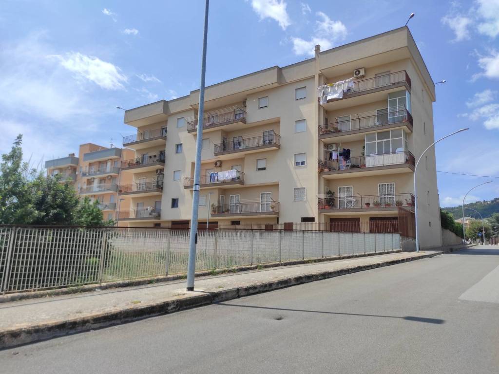 Appartamento a Fasano in Viale Longo, 30 - Foto 2