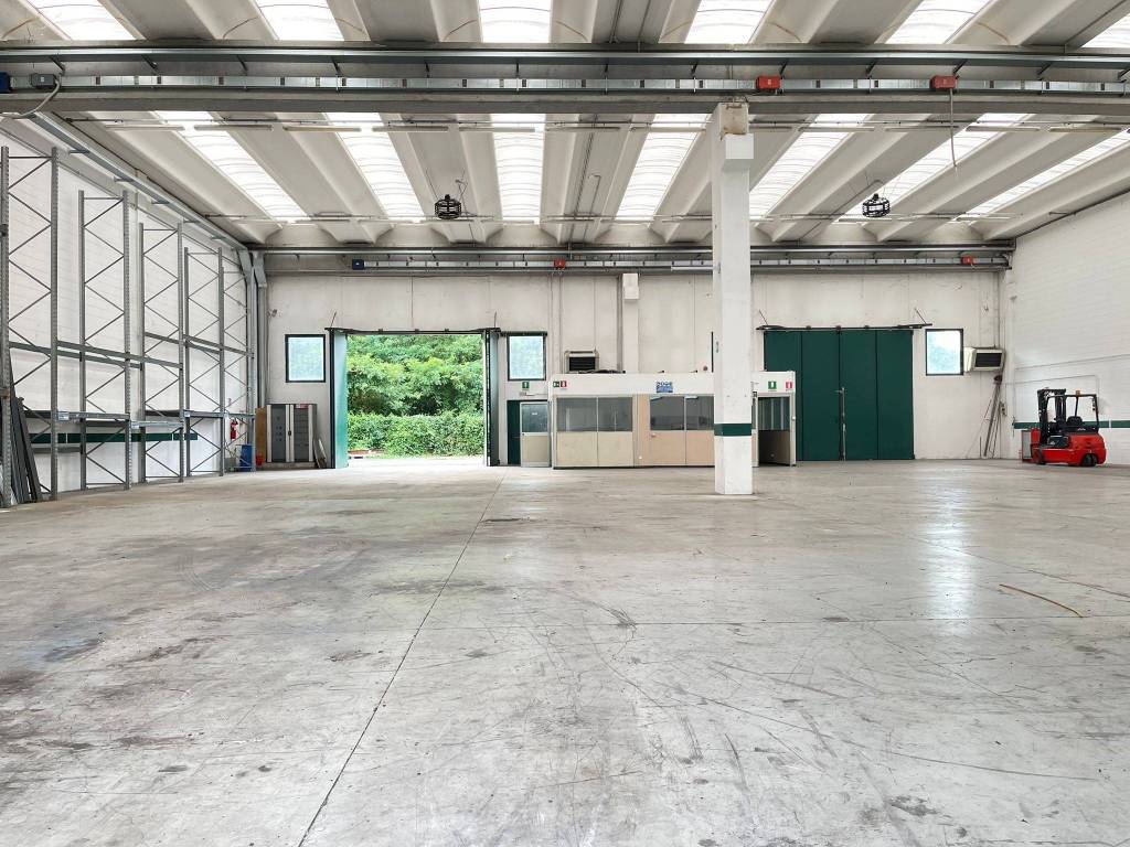 Immobile a Carnago in Via Monte Albario, 36 - Foto 2