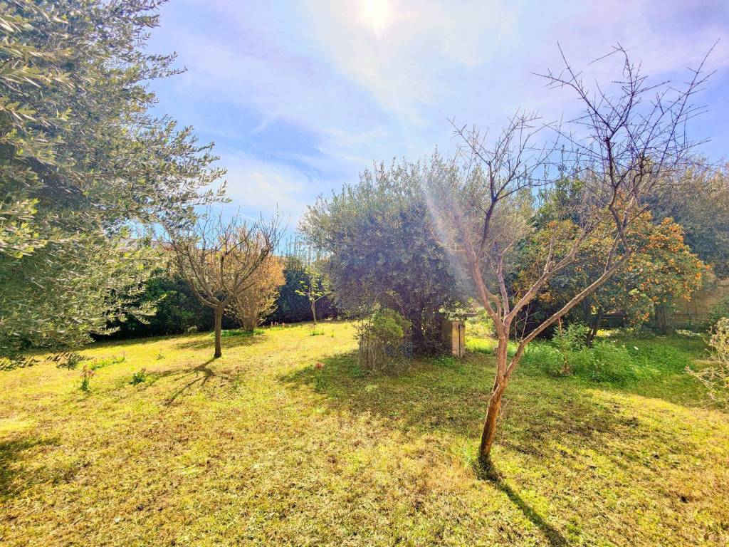 Villa a San giuliano terme in Via Che Guevara - Foto 2