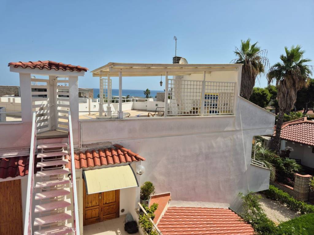 Appartamento a Bisceglie in Viale Ponte Lama - Foto 4
