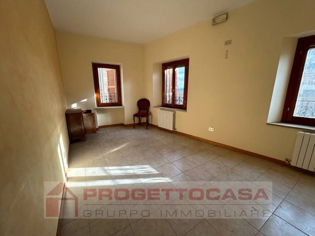 Casa indipendente a Monsampolo del tronto in Via N. Gaetani Tamburrini - Foto 2