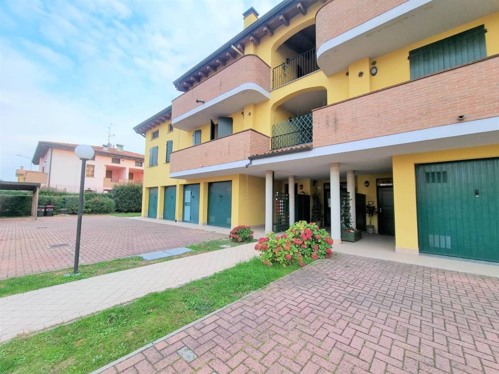 Appartamento a San felice sul panaro in Via Don Augusto Zini - Foto 2