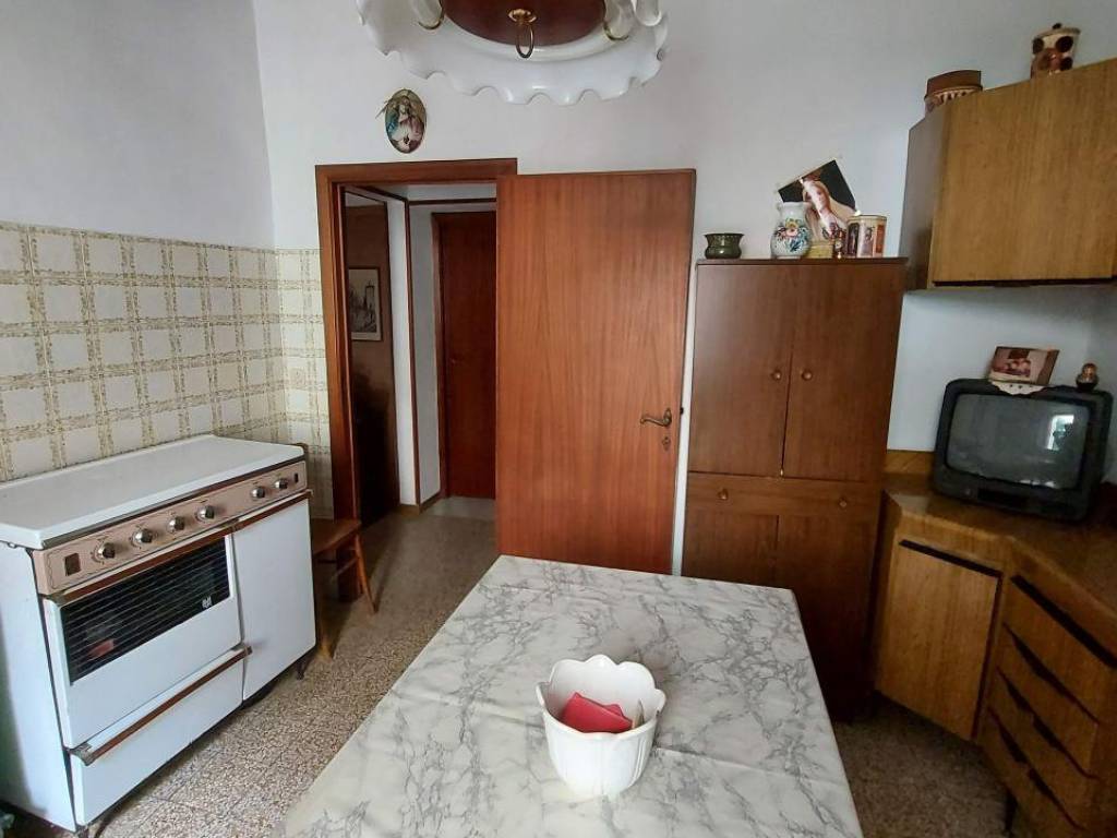 Appartamento a Roccastrada in Via della Fonte - Foto 2