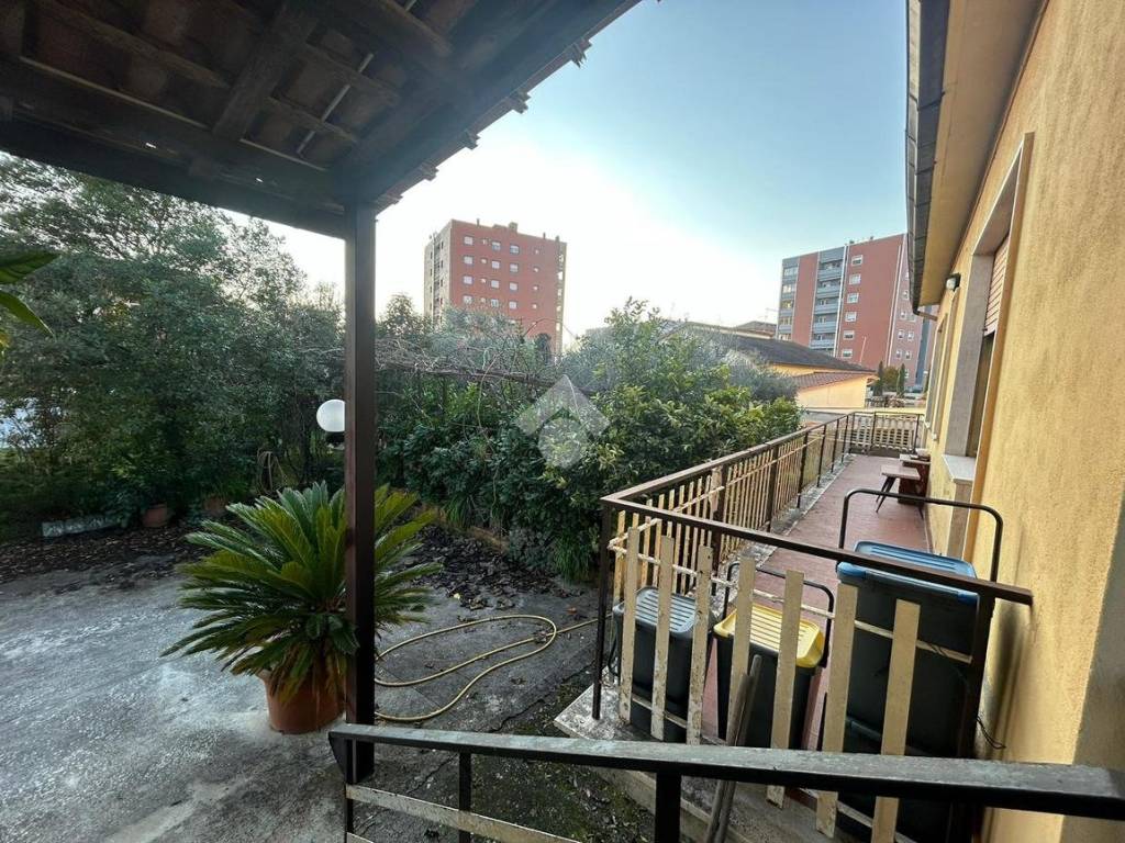 Casa indipendente a Frosinone in Via Valle Fioretta, 10 - Foto 5