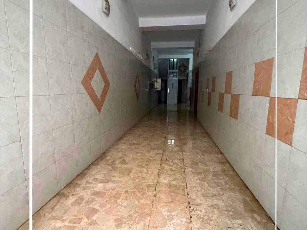 Appartamento a Taranto in Via Cesare Battisti, 83 - Foto 2