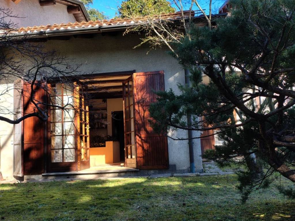 Appartamento a Luvinate in Via Postale Vecchia - Foto 2